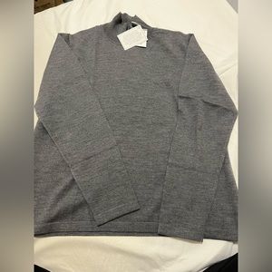 NWT giftable merino wool turtleneck sweater size XL